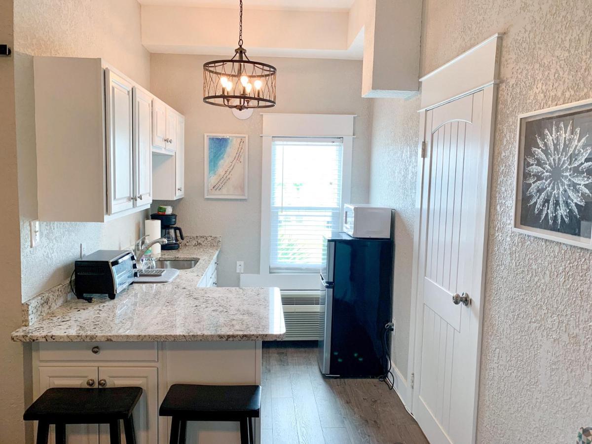 Budget Friendly Condo Within Walking Distance To The Beach! Gulf Shores Dış mekan fotoğraf
