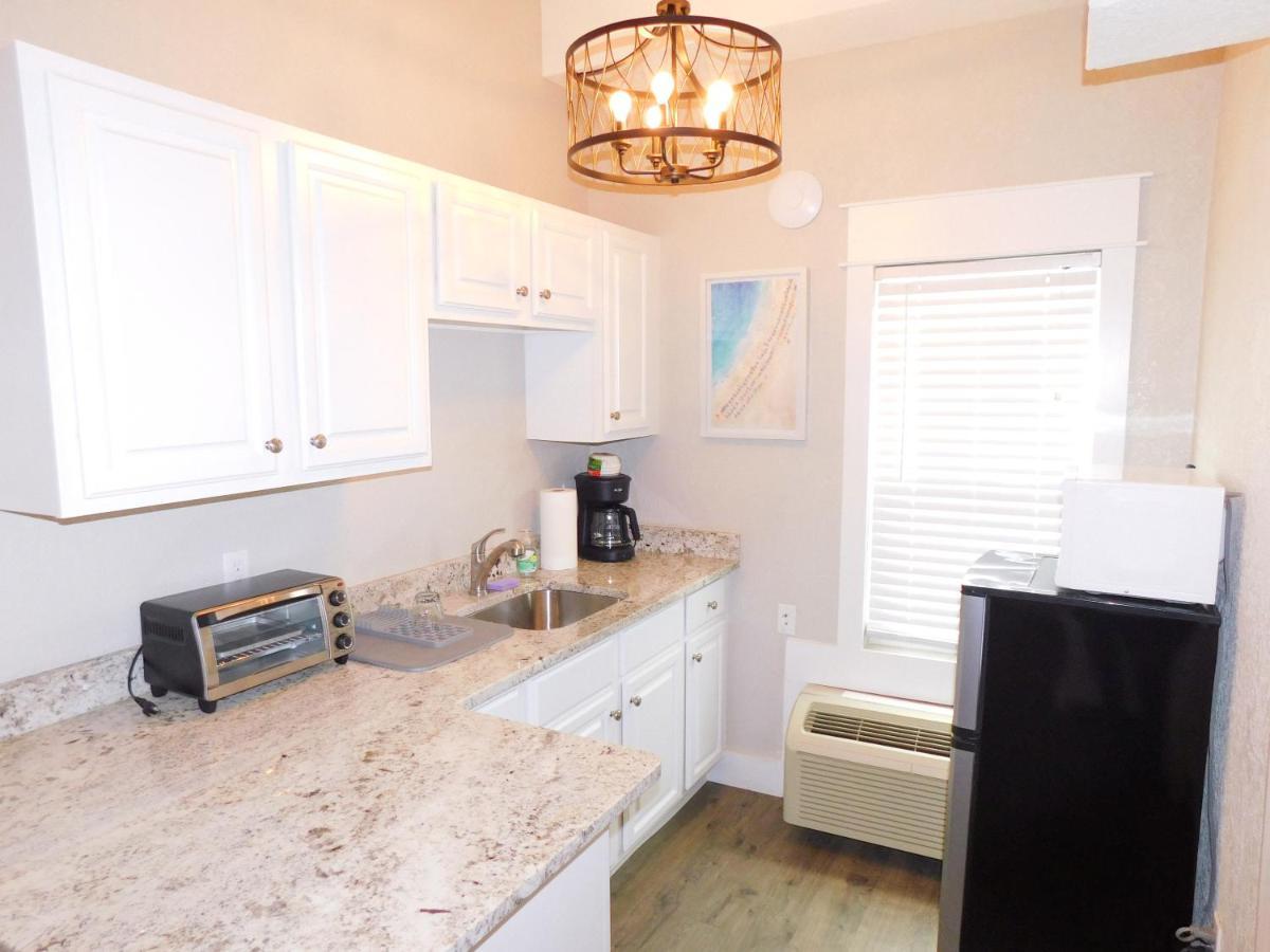 Budget Friendly Condo Within Walking Distance To The Beach! Gulf Shores Dış mekan fotoğraf