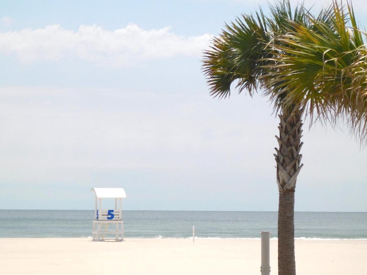 Budget Friendly Condo Within Walking Distance To The Beach! Gulf Shores Dış mekan fotoğraf